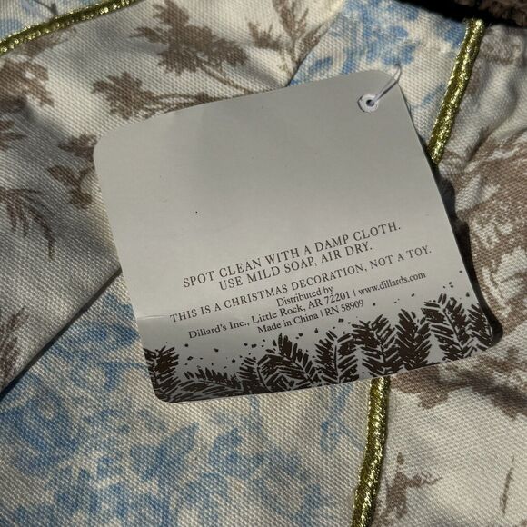 Trimsetter By Dillard’s Nautical Navy Ocean Christmas Tree Skirt 60” NWT - Picture 5 of 6